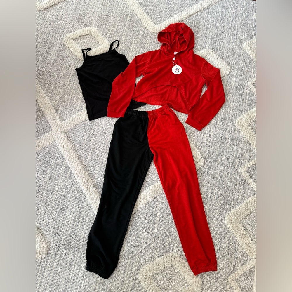 Arshiner Girls 3 Piece Set Sweatshirt Hoodie Adjustable Cami Top and Sweatpants